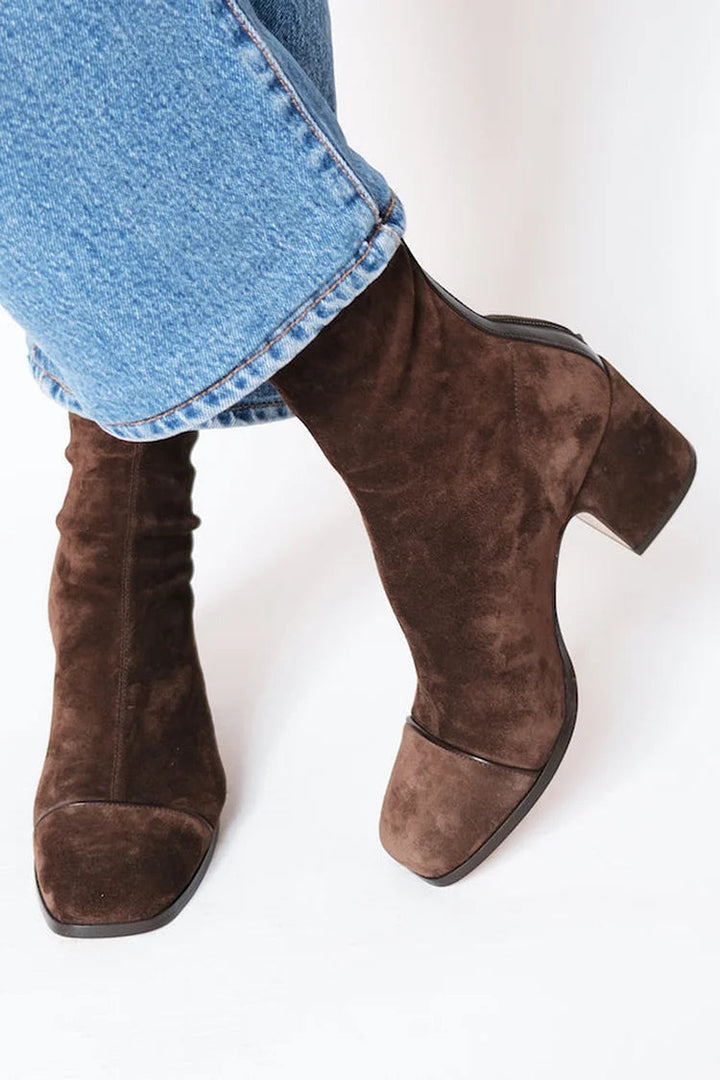 Beth | Elegant Boots Dark Brown