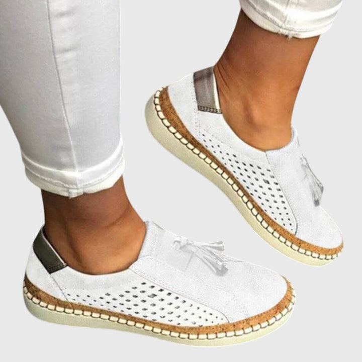 Mia | Orthopedic Slip-Ons White