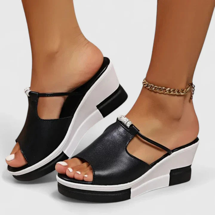 Florine | Orthopedic Sandals Black