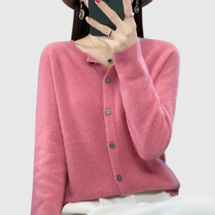 Lyxandria | Comfortable Cardigan Pink